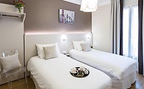 Modern Hotel